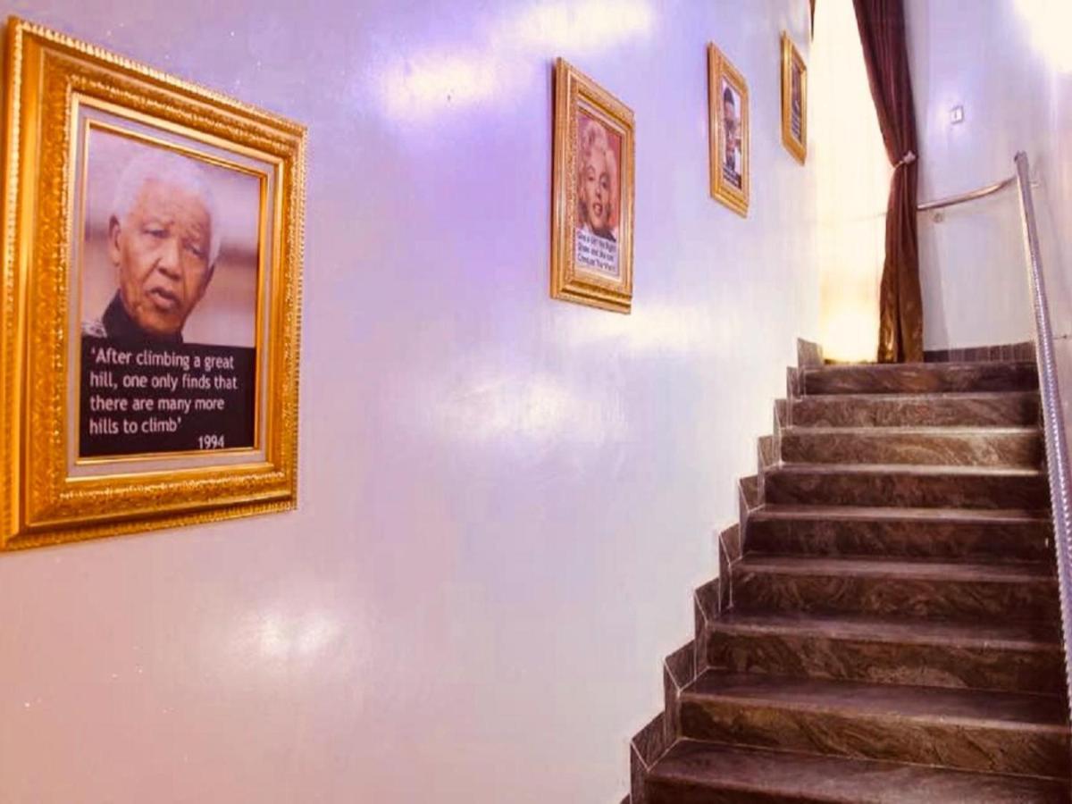 أبوجا E-Suite Hotel المظهر الخارجي الصورة